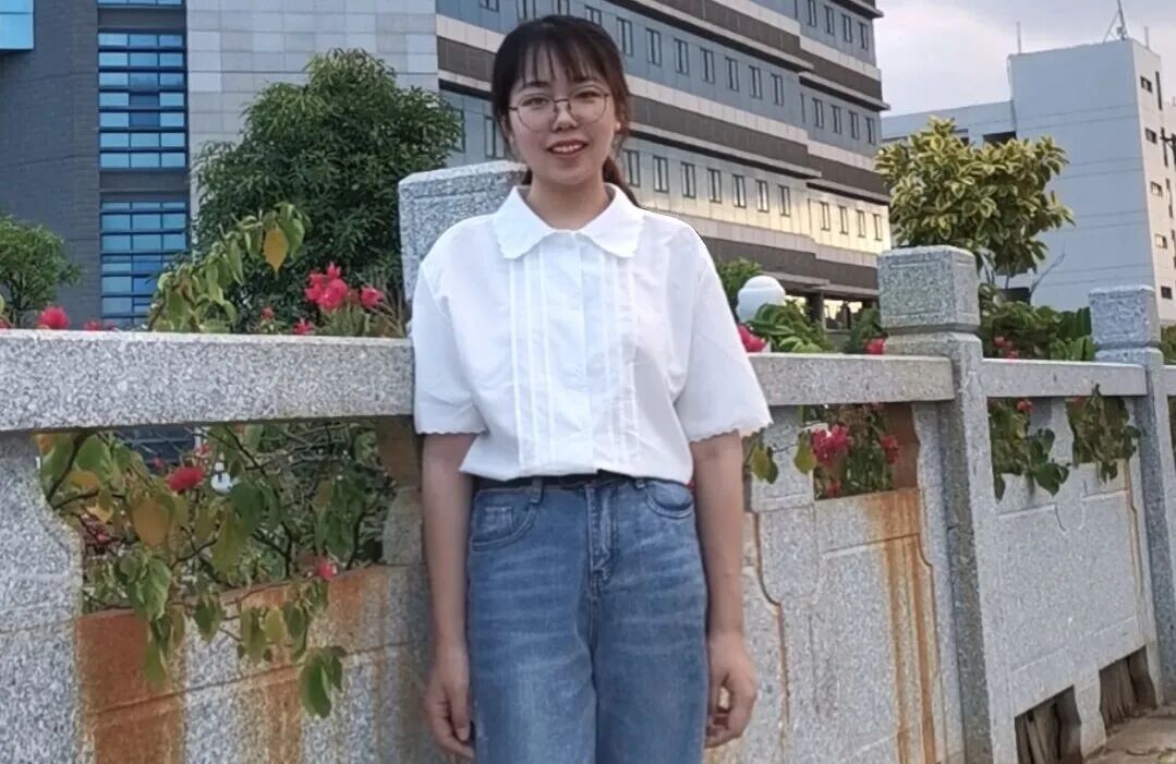 升硕学子2热爱可抵万难奋斗绽放光芒访我院升硕学子陈湘婷